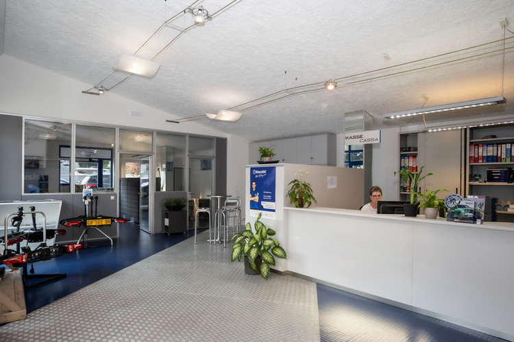 dealer showroom